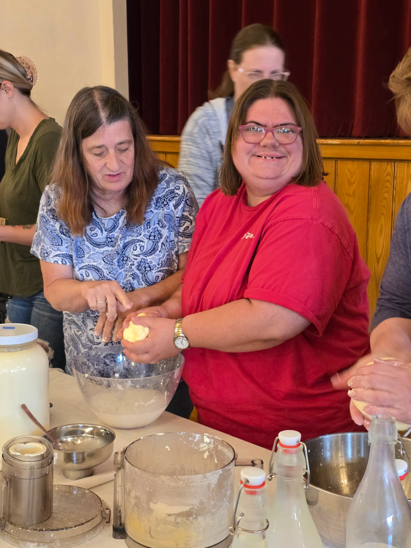 Classes Living Innovations butter making 1